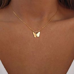 Vintage Lovely Butterfly Pendant Clavicle Necklace for Women 2023 Simple Gold Colour Metal Charm Girl Fashion Jewellery Gift