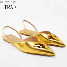 TRAF Flat Sandals Woman Spring Summer 2023 Elegant Female Casual Women Gold Shoes Luxury Designer Mules Pointe Woman Slippers L230518