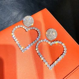 Dangle Chandelier Fashion Big Heart Rhinestone Earrings For Women Pearl Crystal Geometric Statement Earrings Wedding Costume Jewellery Z0608