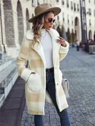 Women's Fur Winter Women Luxury Faux Coat Sherpa Fleece Plaid Cardigan Vintage Lapel Fluffy Coats High Quality Plush Jacket