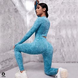 Yoga Outfit Seamless Adapt Animals Sets Long Sleeve Crop Top Female Workout High Waist Scrunch Leggings Gym Sportwear Active Sui 230607