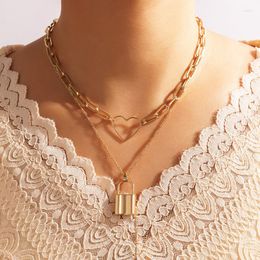 Pendant Necklaces Bohemia Lock Key Necklace For Women Geometric Love Heart Cuban Chain Metal Alloy Female Jewellery Collar