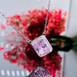 Pendant Necklaces Huitan Simple Design Square Pink/Yellow Cubic Zirconia Necklace For Women Brilliant Wedding Accessories Trendy Jewellery