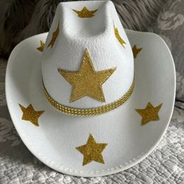 Wide Brim Hats Bucket Handmade Wedding Party Sequin Star Pattern Cowgirl Hat with Large Bridal Western Shinning White Fedora Sunproof 230608