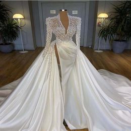 Vintage 2022 Plus Size Pearls Mermaid Wedding Dresses Bridal Gowns With Detachable Train V Neck Long Sleeve High Side Split Robe d231s