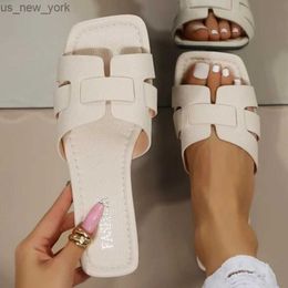 2023 Summer New Women Slippers Flat Bottom Non-slip Outdoor Open Toe Beach Female Sandals Sexy Fashion Design Slides Woman Shoes L230518