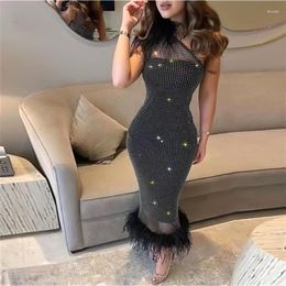 Casual Dresses 2023 Luxury Mesh Rhinestone Party Elegant Sleeveless Sexy Clubwear Chic Hollow Out Black Dress With Feathers S3708