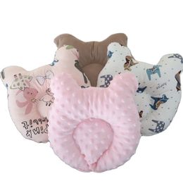 Pillows born Baby U-Shaped Pillow Cotton Bear Eccentric Head Correction Shaping Pillow Children Beddings Baby Bed Products 230608