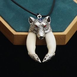 Pendant Necklaces 10pcs Wholesale Fashion Style Retro Personality Wolf Tooth For Women And Men