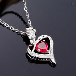 Pendant Necklaces CAOSHI Elegant Lady Rose Heart Necklacebright Bright Red Crystal Accessories For Mom Graceful Jewellery Romantic Valentines