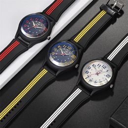 Wristwatches Men Soft Silicone Rubber Strap Sports Fashion Watch Simulated Quartz Elegant Delicate Luxury Erkek Kol Satleri