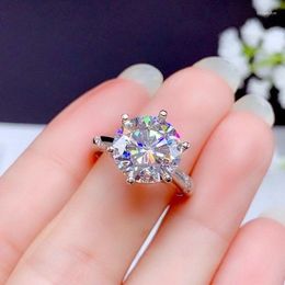 Cluster Rings Senior5ct Moissanite Ring 925 Silver Fashion Design Strong Fire Colour Diamond High Hardnessanniversary Pretty