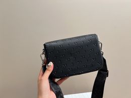 Fashion Women's 2-in-1 Shoulder Bag Luxury Classic Flip Bag Hot Stamped Pattern Designer Real Leather Bag