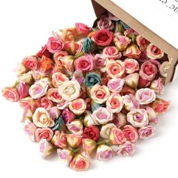 Decorative Flowers 50Pcs 2cm Mini Rose Artificial Heads For Home Decor Wedding Decoration Fake DIY Wreath Scrapbook Gifts Accessory