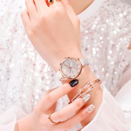 Wristwatches Fashion Women Romantic Embossed Flowers Dial Watch Casual Leather Rhinestone Business Relogio Feminino