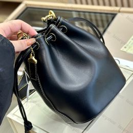 Women Luxury Leather Bucket Bag Designer Classic Drawstring Fashion Purse Bucket High Quality Handbag Crossbody bag in multiple Colours Unisex bag