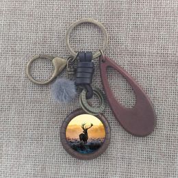 Keychains Handmade Woven Cowhide Deer Keychain Wood Fluffy Ball Key Ring Student Funny Ancient Bronze Jewelry Individual Gift