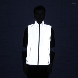 Men's Vests Reflective Oversize Vest Spring Autumn Unisex Fashion Stand Collar Zipper Lightweight Coat Men Clothing Women Tops