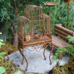 Decorative Objects Figurines Miniature Rusty Standing Birdcage with Birds Rustic Vintage Bird House Metal Craft Ornaments Fairy Decoration Accessories 230608