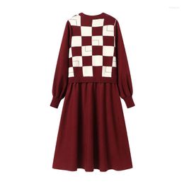Casual Dresses Women Knit Dress Checkboard Checkered Knee Length Plaids Slim Wasit Female Fashion Clothing For Autumn Winter O Neck 8242