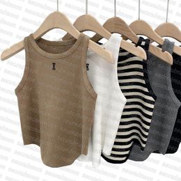 Crew Neck Knits Top Women Summer Breathable Knitwear Casual Style Knit Vest Designer Knitwear Vests