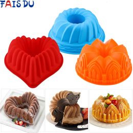 Baking Moulds 3D Shape Random Color Silicone Pastry Cake Mold DIY Baking Dessert Mousse Cake Baking Tools Art Cake Baking Tray Tool Model 230608