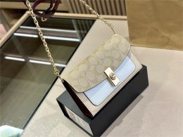 2023 New Famous Luxury Bags Fashion Shoulder Bags Design Bag Messenger Bags Ladies Handbag Wallets Phone Cases 20cm