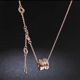 Designer Jewellery Women's Black Rose Gold Pendant Women's Clavicle Chain Package Man Gold Designer Necklace Girl 687