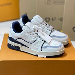 Luxury designer casual shoes Logo embossed sneakers three layers of white pink sky blue black green yellow denim low-cut men's sneakers female trainer.