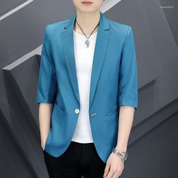 Men's Suits 2023 Men's Summer Slim Fit Mid-Sleeve Suit Jacket Solid Colour Handsome Teenagers Blazer