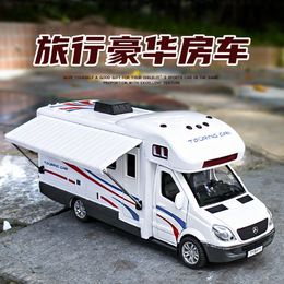 Diecast Model car 1 30 Diecast Luxury RV Recreational Vehicle Car Model Metal Camper Van Motorhome Car Model Sound and Light Kids Toy Gift 230608