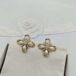 2023 Luxury quality charm stud earring with diamond and nature shell beads in 18k gold plated have box stamp PS7087B