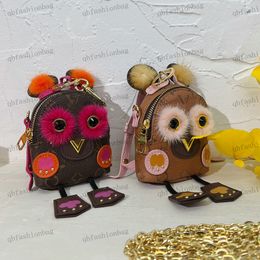 Designer Super Cute Owl Coin Purse School Bag Small Pendant Leather Printed Rhindiamone Jewelry Key Bag Gold Chain Shoulder Bags Mini Makeup Case Card Holder 8x10cm