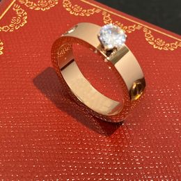 High-end Brand Designer Letter Band Rings Luxury Inlaid Diamond Jewellery Ring 18K Gold Plated Ring Steel Seal Fashion Lovers Christmas Birthday Gift Accessory