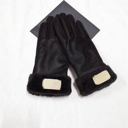Australia Designer Knitted Mittens Winter Fleece Gloves with Lanyard Warm Knit Mitts Women Girls Full Finger Mitten Outdoor 287m
