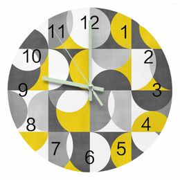 Wall Clocks Nordic Retro Medieval Geometric Abstract Luminous Pointer Clock Home Ornaments Round Silent Living Room Decor
