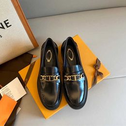 Новинка 2023 года, туфли из картофельного шелка с высокой доской, Сяо Чжань Лю Шиши, с такой же металлической Т-кнопкой, в британском стиле, туфли без шнуровки, одиночные туфли