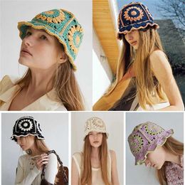 Women Hollow Flower Knitted Fisherman Hat Handmade Crochet Matching Basin Hat Spring Summer Sunscreen Sun Hats Female Panama 220112654