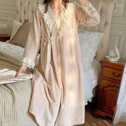 Women's Sleepwear Princess Style Nightdress Thicken Long Flannel Hanfu Nightgown Loose Coral Velvet Homewear Women Warm Sweet Loungewear