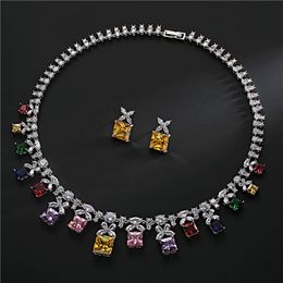 Collana di zirconi squisiti colorati Set di gioielli da sposa da donna Accessori Orecchini con zirconi Gioielleria raffinata