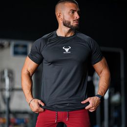 Men's T-Shirts Men Summer Short Sleeve Fitness T Shirt Running Sport Gym Muscle T Shirt Workout Casual High Quality Tops Clothing 230609