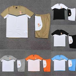 Mens Tracksuits designer suit short sleeve shorts N print sports casual fashion quick dry CAZ7