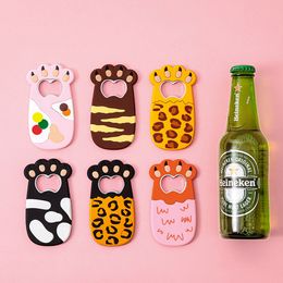 Openers Cartoon Cats Paw Wine Bottle Opener Beer Fat Cat Paws Magnet Refrigerator Sticker Cute Fridge 230609