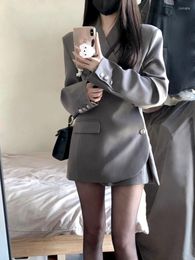 Women's Suits Insozkdg Women Grey Pockets Temperament Blazer Lapel Long Sleeve Loose Fit Fashion Spring Summer 2023 Jacket Clothing