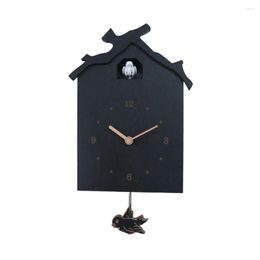 Wall Clocks 1PC Creative Elegant Cuckoo House Hanging Clock Wooden With Chime And Pendulum For Home Office Living Room