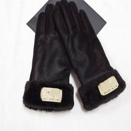 Fashion Women Gloves for Winter and Autumn Cashmere Mittens Glove with Lovely Fur Ball Outdoor sport warm Winters Glovess 2023279T