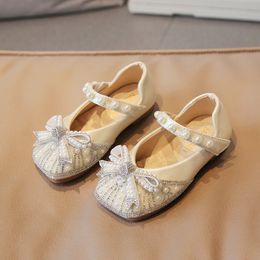 Kinder Mode Herbst Mädchen Leder Schuhe Kinder Mädchen Baby Prinzessin Bowknot Turnschuhe Perle Diamant Einzelnen Schuhe Tanz Schuhe