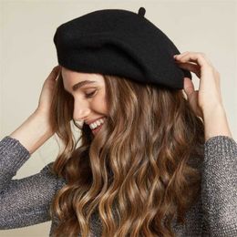 Berets Winter Black Warm Women's French artist girl autumn painter flat hat felt Beret Gorra Inglesa Hombre G220612