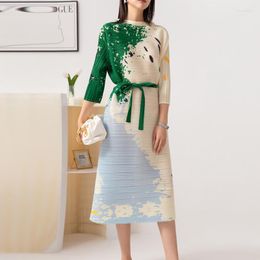 Casual Dresses 2023 Pleated Printed Dress With Belt Women Spring Summer Off-Neck 3/4 Sleeve Causal Loose Evening