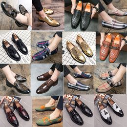 Pointed Toe Leffer Shoes Oxford Shoes Black White Colour Blocking Dress Shoes Casual Fashion Professional Banquet Retro Classic All-match Trendy Shoes